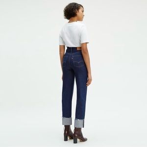 Levi’s Premium Ribcage Straight Dark Wash Denim Selvedge Highrise Jeans 26x32